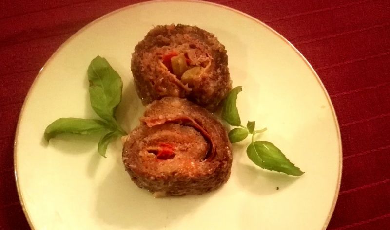 Zrazy wołowe z kolorowym nadzieniem