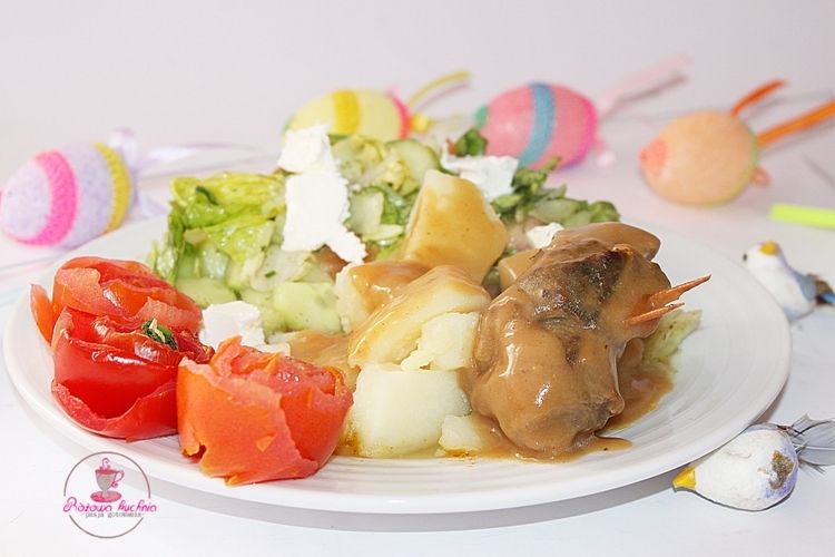 Zrazy  wołowe z niespodzianką 