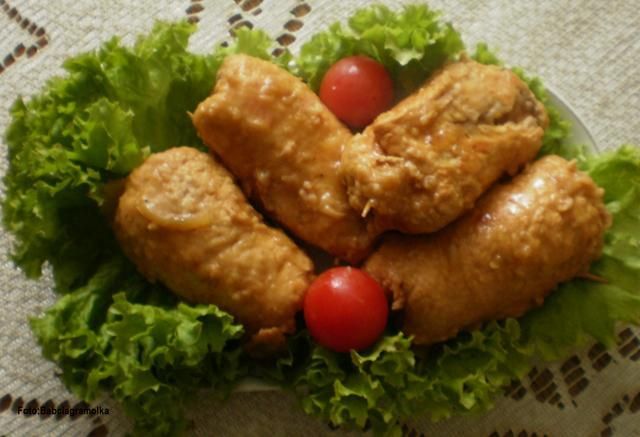 Zrazy zawijane ze schabu w cebuli  : Zrazy zawijane ze schabu w cebuli  :