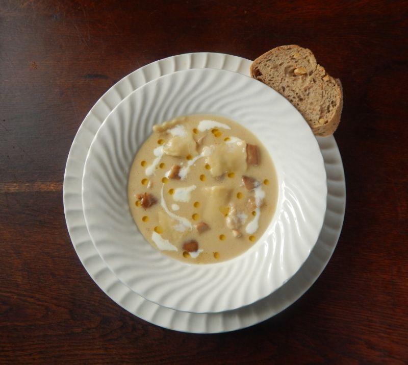 Zupa borowikowa z łazankami Zupa borowikowa z łazankami