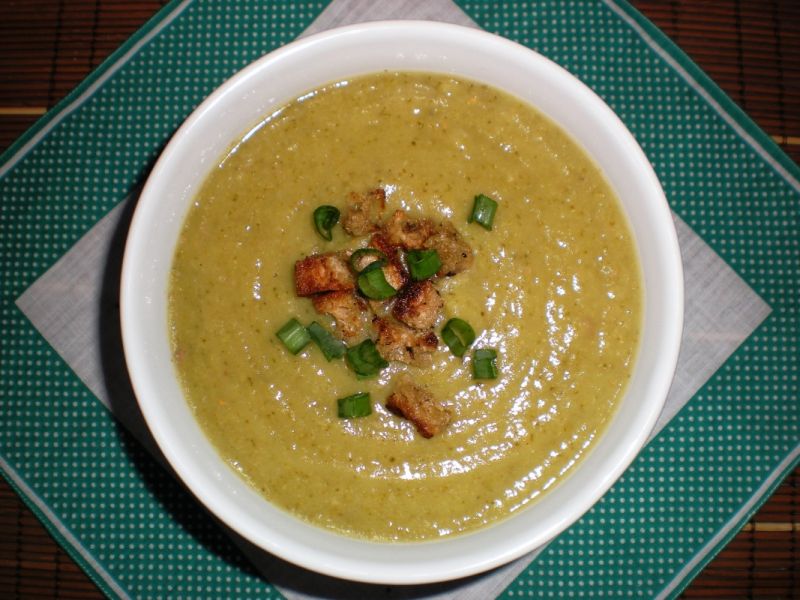 Zupa brokułowa Zupa brokułowa