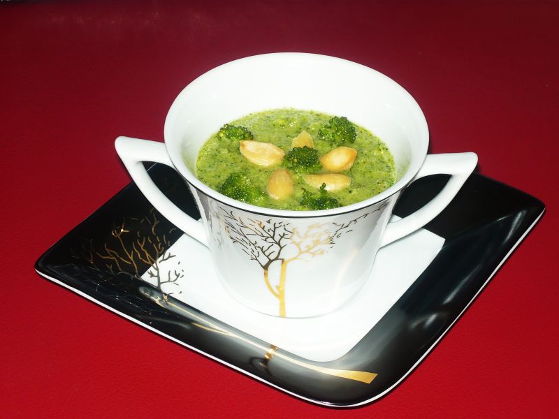 Zupa brokułowa krem Zupa brokułowa krem