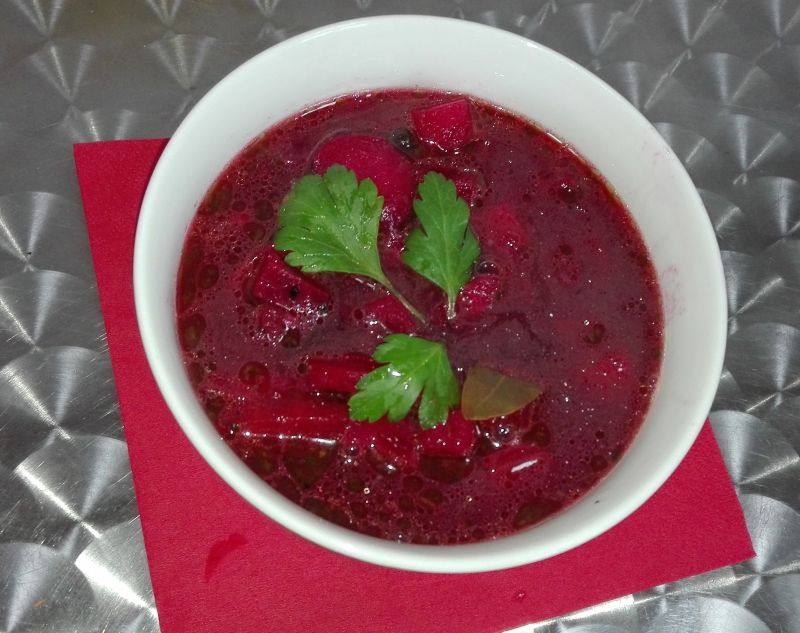 Zupa buraczkowa - Dieta 1200 kalorii Zupa buraczkowa - Dieta 1200 kalorii