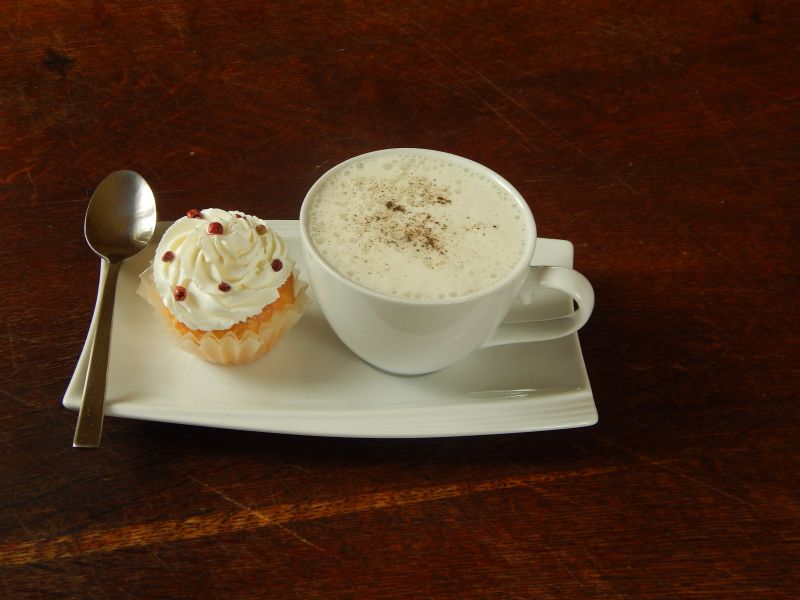 Zupa cappuccino z białych szparagów