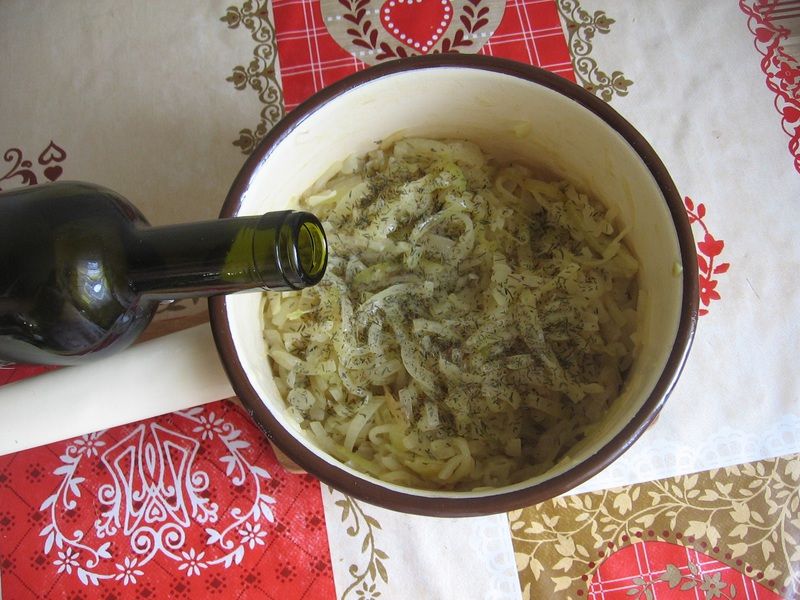 Zupa cebulowa z białym winem