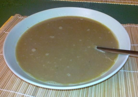 Zupa cebulowa z chlebem wileńskim Zupa cebulowa z chlebem wileńskim