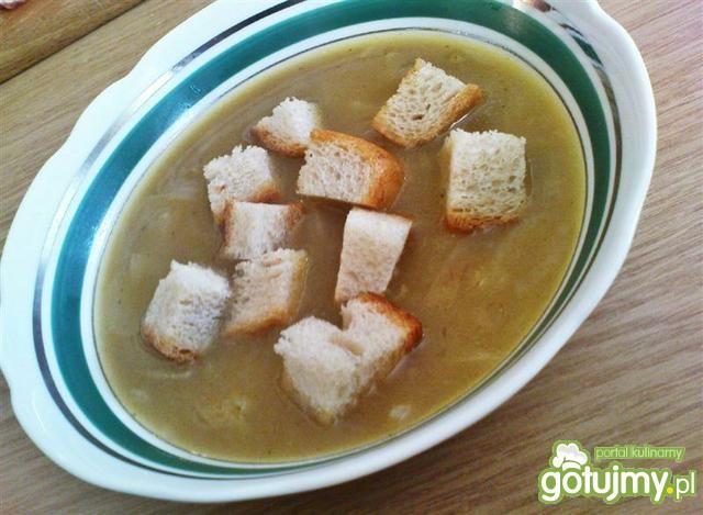 Zupa cebulowa z grzankami wg Triss