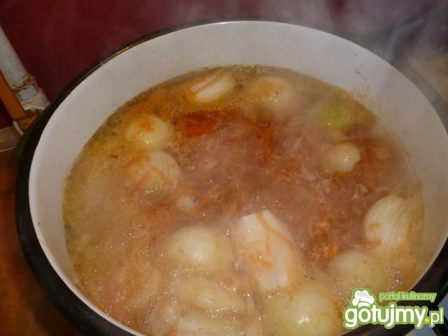 zupa cebulowa zabielana zupa cebulowa zabielana