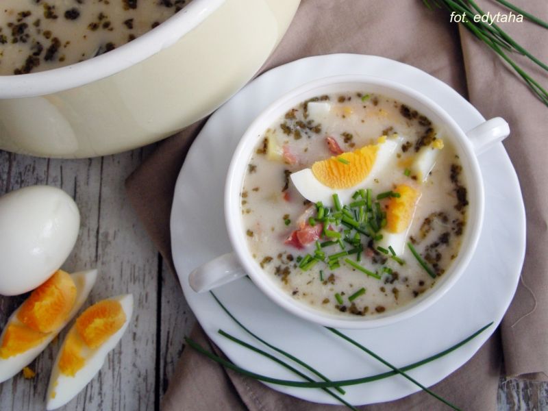 Zupa chrzanowa na szynce dojrzewającej