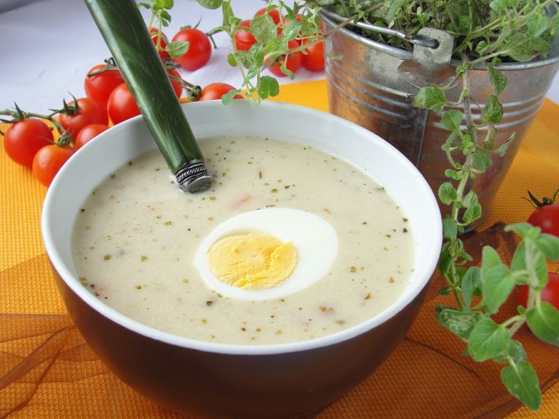 Zupa chrzanowa z jajkiem Zupa chrzanowa z jajkiem