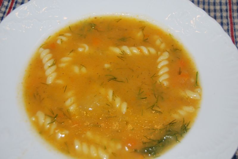 Zupa cukiniowa z makaronem Zupa cukiniowa z makaronem