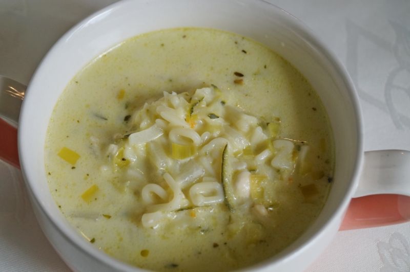 Zupa cukiniowo-serowa