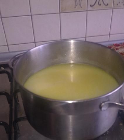 Zupa cytrynowa z ryżem Zupa cytrynowa z ryżem