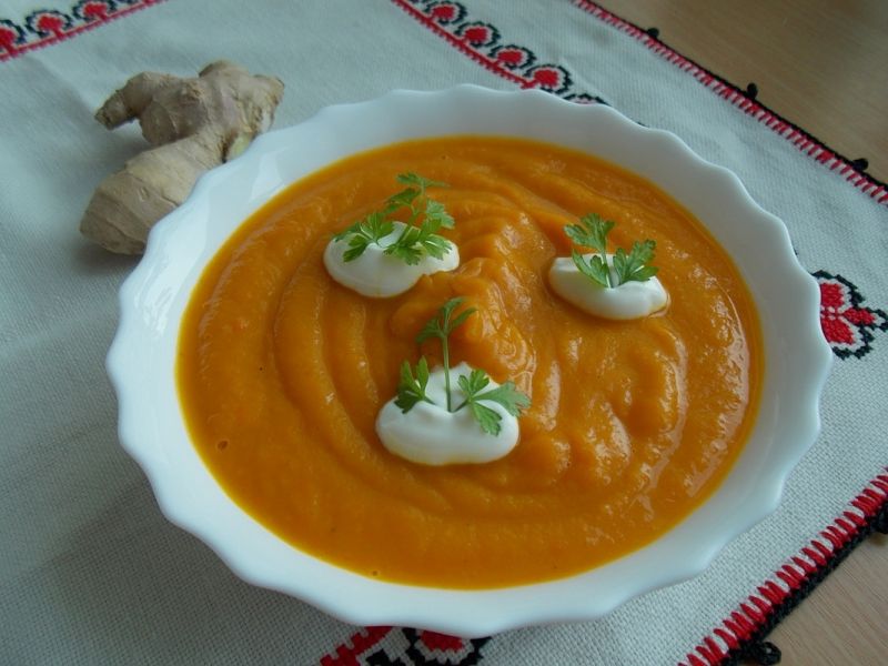 Zupa dyniowa z imbirem