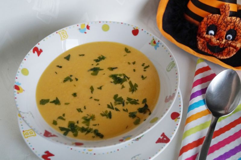 Zupa dyniowa z kaszą jaglaną Zupa dyniowa z kaszą jaglaną