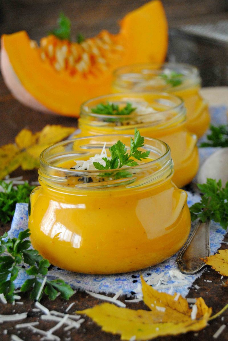 Zupa dyniowa z mlekiem kokosowym