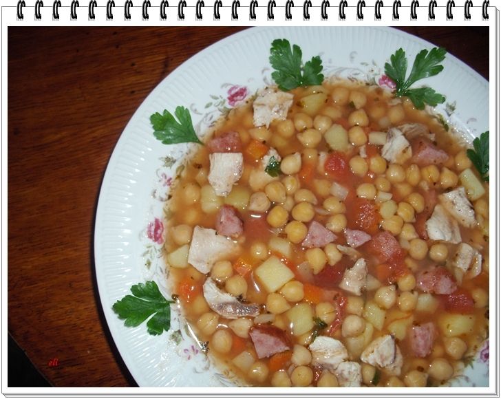 Zupa Eli z ciecierzycy