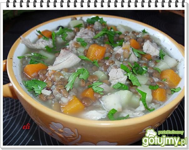 Zupa Eli z soczewicy mieszanej