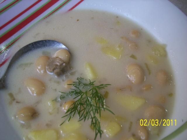Zupa fasolowa Zupa fasolowa