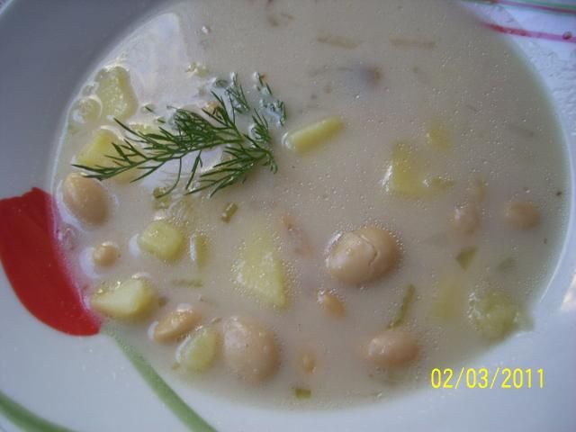 Zupa fasolowa Zupa fasolowa