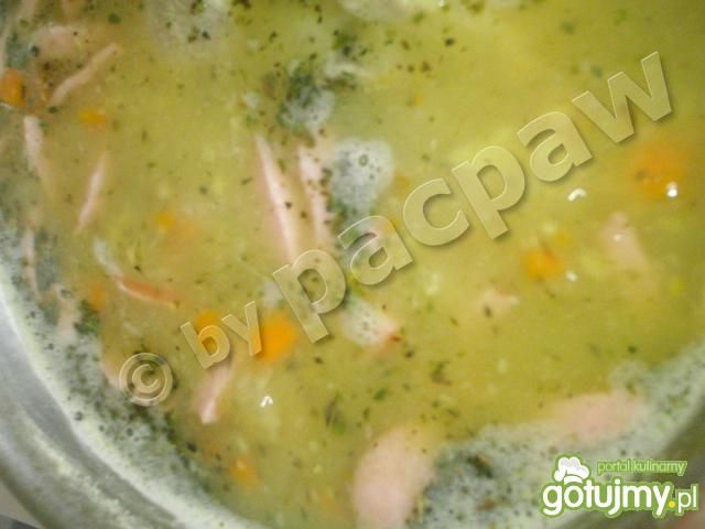 Zupa grochowa na ostro  Zupa grochowa na ostro