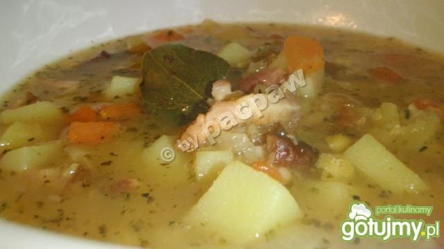 Zupa grochowa na samym boczku Zupa grochowa na samym boczku