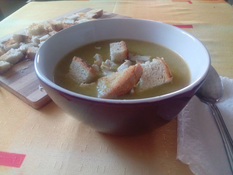 Zupa groszkowa krem Zupa groszkowa krem