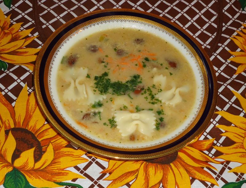 Zupa grzybowa leśna