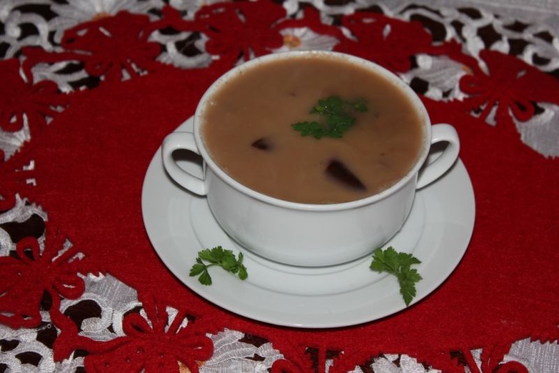 Zupa grzybowa śmietanowa