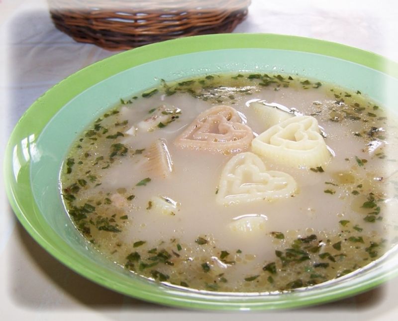 Zupa grzybowa z makaronem