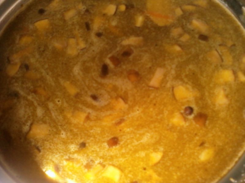 Zupa grzybowa z makaronem ryżowym