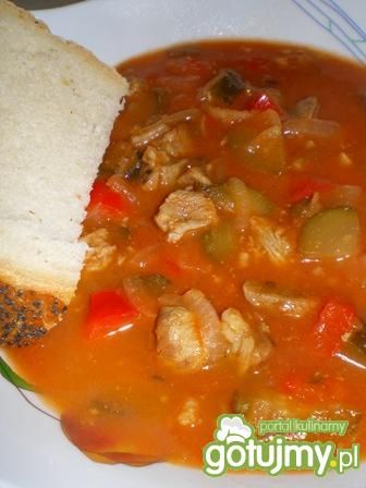Zupa gulaszowa Zupa gulaszowa