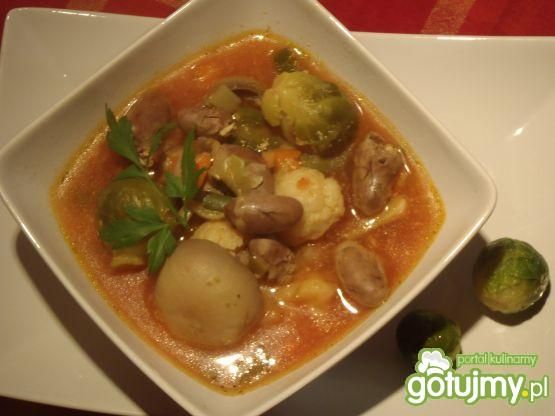 Zupa jarzynowa na serduszkach