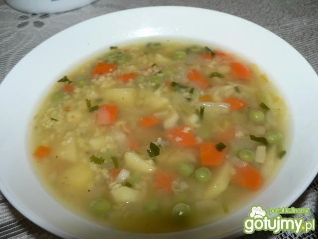 Zupa jarzynowa z kaszą Zupa jarzynowa z kaszą