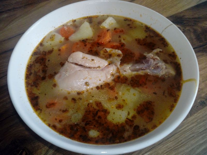 Zupa jarzynowa z kaszą jęczmienną