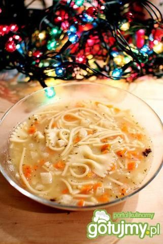 Zupa jarzynowa z korzenną nutą