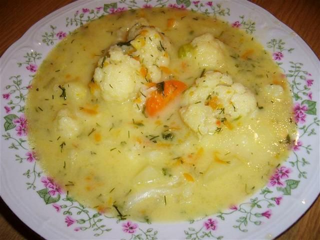 Zupa kalafiorowa bez mięsa Zupa kalafiorowa bez mięsa