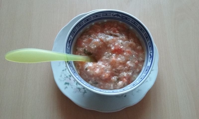 Zupa kalafiorowa na króliku z grysikiem 