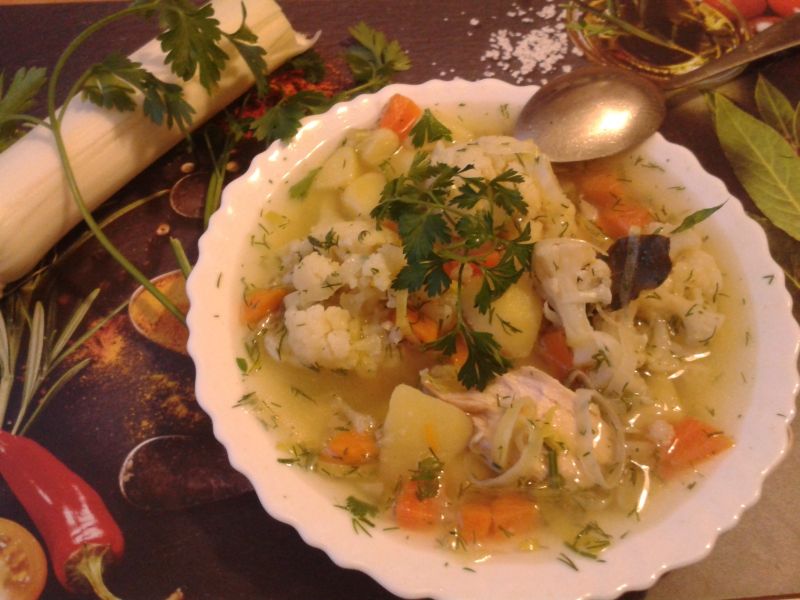 Zupa kalafiorowa z porem