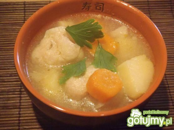 Zupa kalafiorowa z ziemniakami