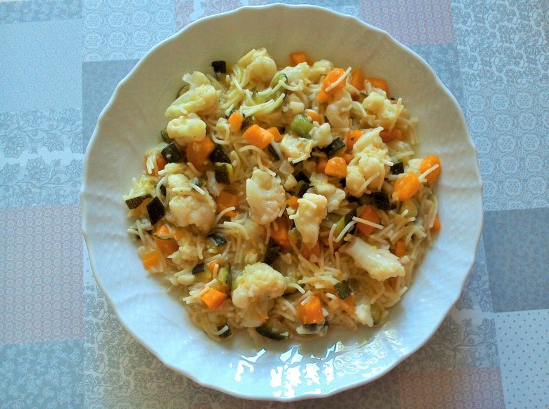 Zupa kalafiorowo - cukiniowa 