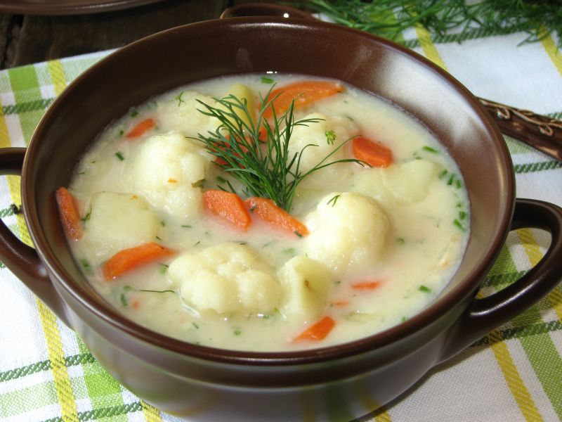 Zupa kalafiorowo-serowa Zupa kalafiorowo-serowa