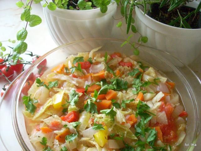 Zupa kapuściana Pyzy