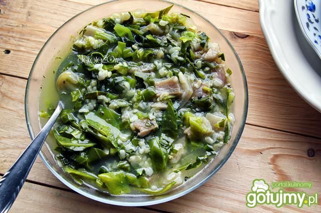 Zupa kapuściana z ryżem i wieprzowiną Zupa kapuściana z ryżem i wieprzowiną