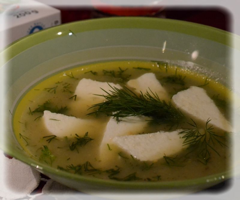 Zupa koperkowo-cukiniowa z Newellą