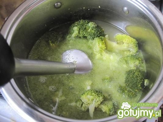 Zupa-krem brokułowa