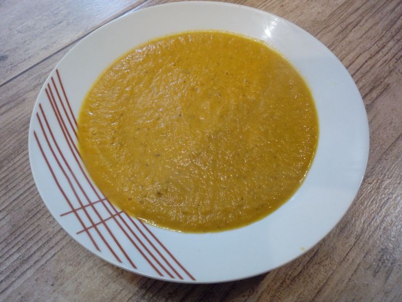 Zupa krem dyniowo - cebulowy Zupa krem dyniowo - cebulowy