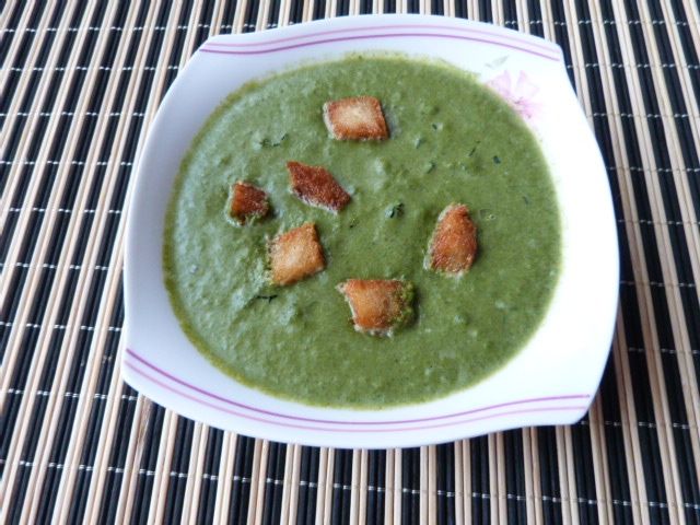 Zupa-krem szpinakowa