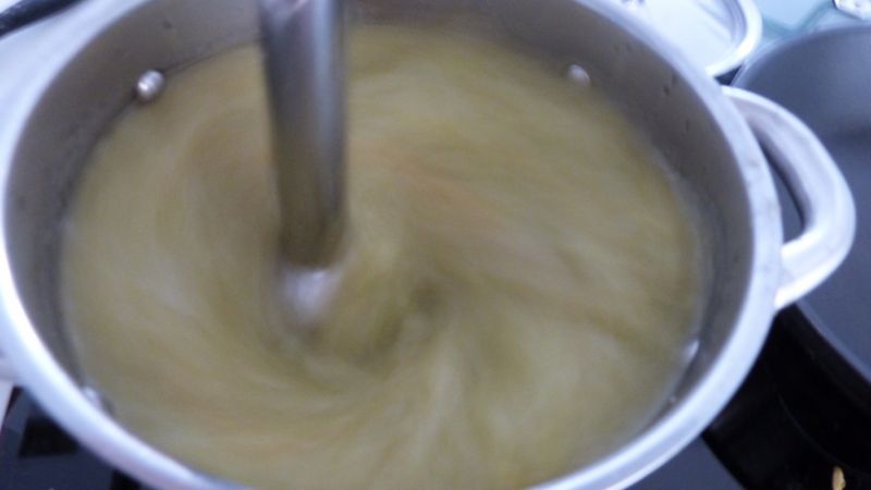 Zupa krem z bobu