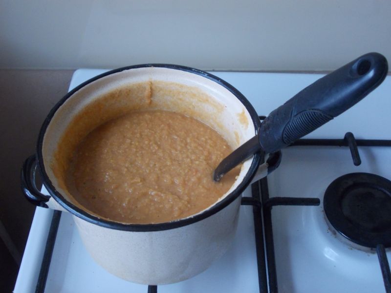 Zupa krem z cieciorki i czerwonej soczewicy